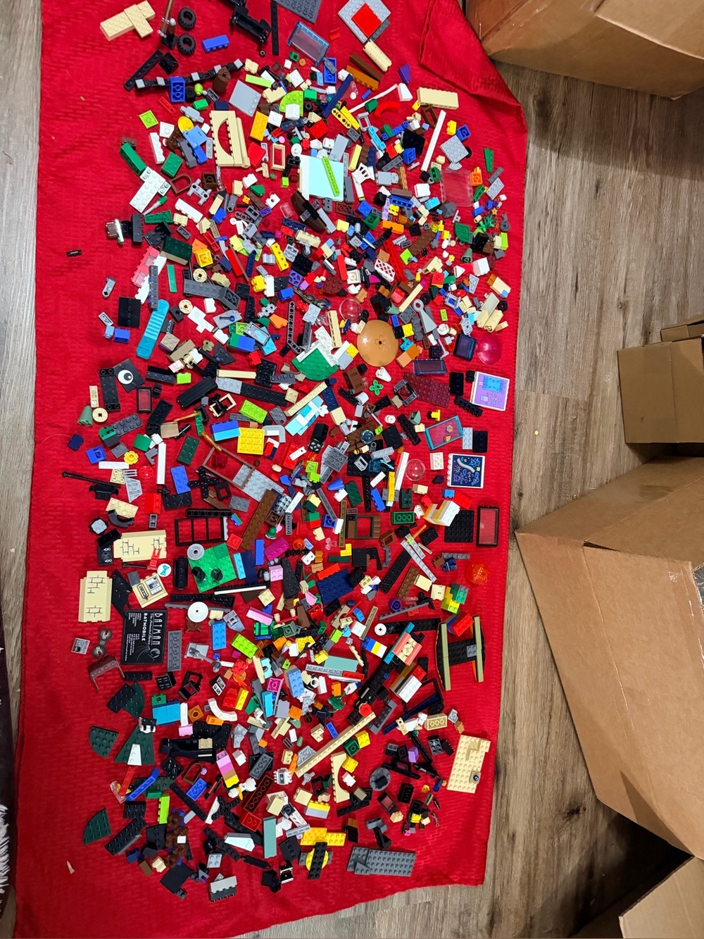 Legos mixed lot w Minecraft Minifigures